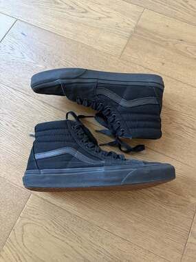 Vans Sk8-Hi High Top Sneakers - Mens Size 8.5 - Triple Black - GUC